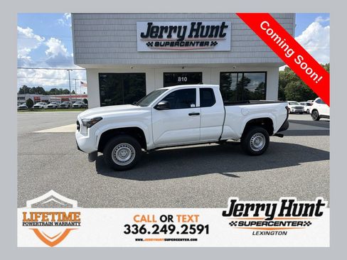 Used 2025 Toyota Tacoma SR RWD image 1