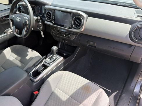 Used 2022 Toyota Tacoma SR5 w/ Technology Package AWD/4WD image 26