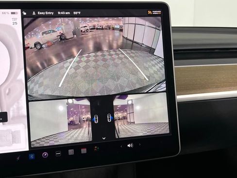 Used 2023 Tesla Model Y Long Range image 19