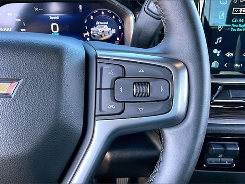 Used 2024 Chevrolet Silverado 2500 LT image 13