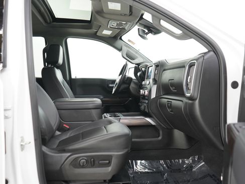 Used 2021 GMC Sierra 1500 SLT w/ SLT Convenience Package AWD/4WD image 11