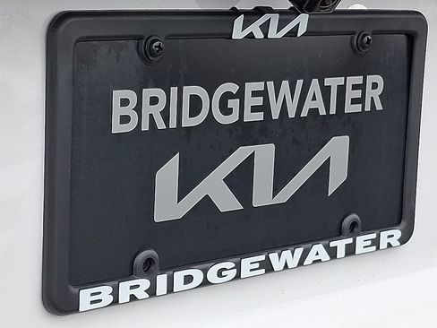 New 2026 Kia Sorento LX FWD image 6