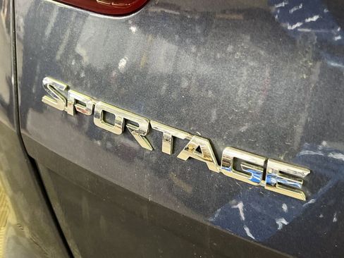 Used 2020 Kia Sportage LX w/ LX Popular Package image 10
