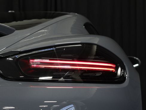 Certified 2025 Porsche 718 Cayman GTS RWD image 22