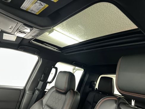 Used 2024 Nissan Frontier PRO-4X w/ Pro Premium Package image 55