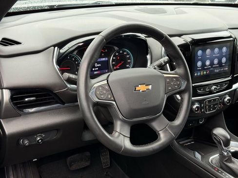 Used 2023 Chevrolet Traverse LT w/ LPO, Floor Liner Package image 10