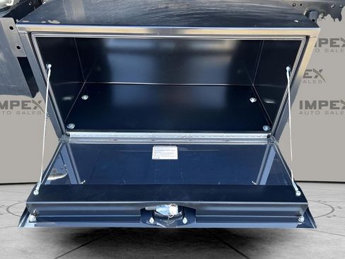 Used 2024 Chevrolet Low Cab Forward image 54