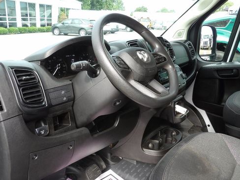 Used 2023 RAM ProMaster 3500 FWD image 8