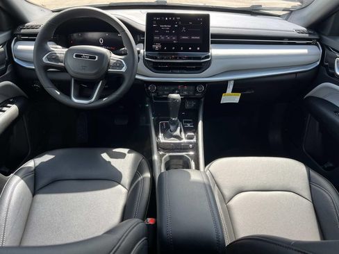 New 2026 Jeep Compass Limited AWD/4WD image 13