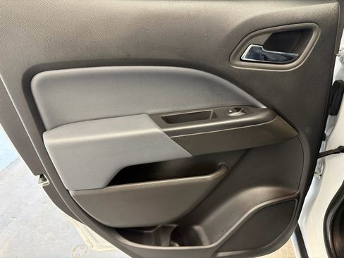 Used 2022 Chevrolet Colorado Z71 w/ Safety Package image 20