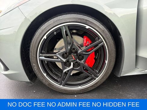 Used 2022 Chevrolet Corvette Stingray Coupe w/ 1LT RWD image 28