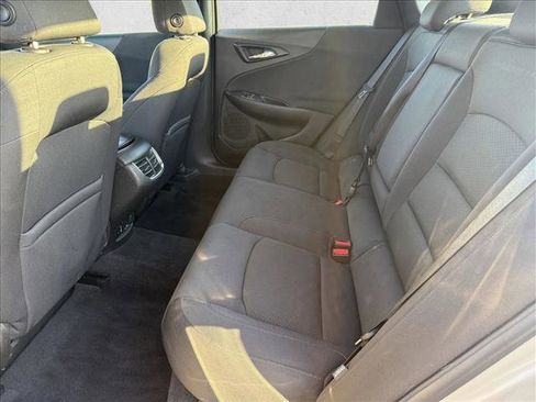 Used 2016 Chevrolet Malibu LT image 21