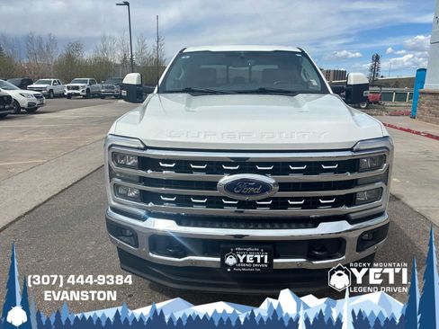 Used 2023 Ford F250 Lariat w/ Lariat Ultimate Package AWD/4WD image 8
