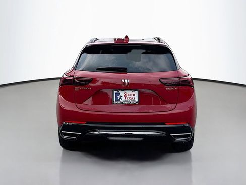 Used 2025 Buick Envision Sport Touring AWD/4WD image 6