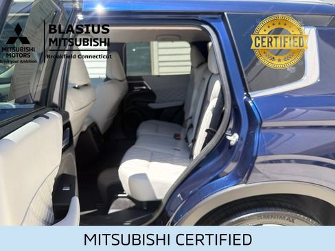 Used 2024 Mitsubishi Outlander SEL AWD/4WD image 37