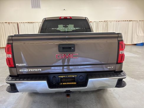 Used 2014 GMC Sierra 1500 SLT w/ SLT Crew Cab Value Package AWD/4WD image 7