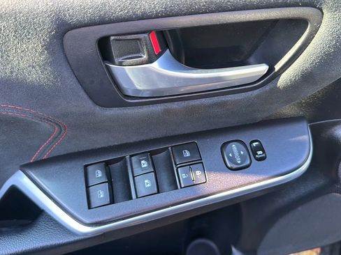 Used 2015 Toyota Camry XSE w/ Advanced Technology Package image 8