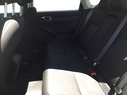 Used 2023 Honda Civic EX image 4