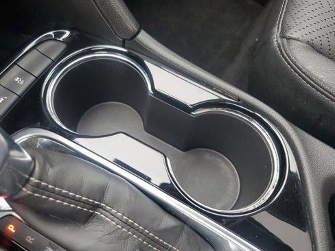 Used 2021 Buick Encore GX Essence w/ Experience Buick Package image 30