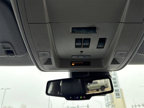 Used 2017 GMC Sierra 1500 SLT image 30