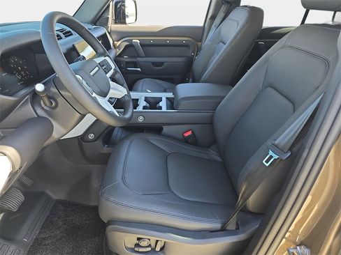 New 2026 Land Rover Defender 110 S image 16