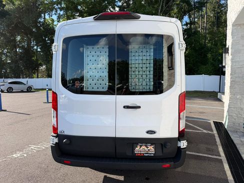 Used 2018 Ford Transit 150 148 Medium Roof RWD image 11