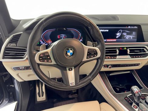 Used 2022 BMW X5 xDrive40i w/ M Sport Package AWD/4WD image 10