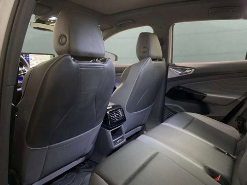 Used 2023 Volkswagen ID.4 S image 63