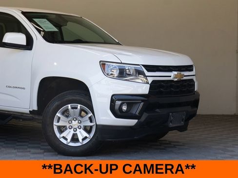 Used 2022 Chevrolet Colorado LT w/ LT Convenience Package AWD/4WD image 3