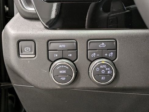 Used 2023 Chevrolet Silverado 1500 RST w/ Protection Package image 20