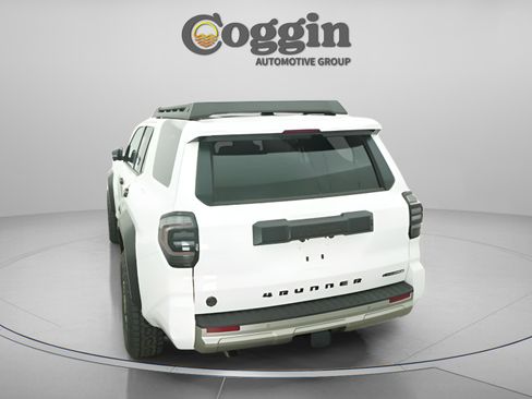 New 2026 Toyota 4Runner Trailhunter AWD/4WD image 12