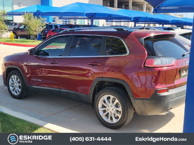 Used 2019 Jeep Cherokee Latitude w/ Popular Appearance Group FWD image 4