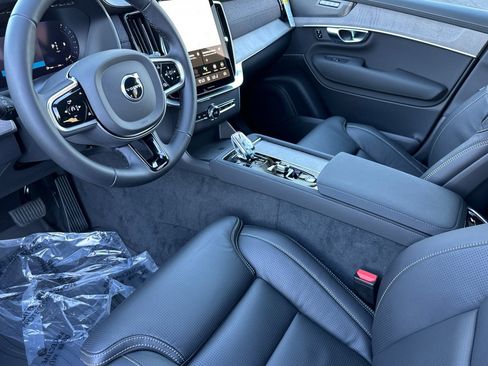 New 2026 Volvo XC90 B6 Ultra w/ Protection Package image 9