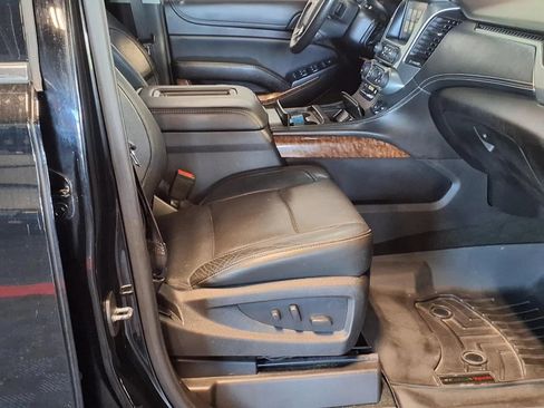 Used 2016 Chevrolet Suburban LTZ AWD/4WD image 13