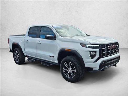 Certified 2023 GMC Canyon AT4 w/ AT4 Premium Package image 3
