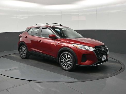 Used 2022 Nissan Kicks SV w/ Interior Electronics Package image 1