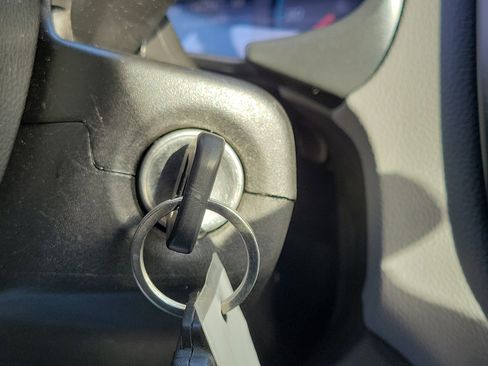 Used 2017 Chevrolet Colorado W/T w/ WT Convenience Package image 23