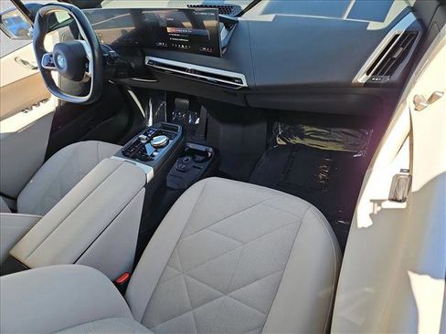 Certified 2024 BMW iX xDrive50 w/ Sport Package AWD/4WD image 23