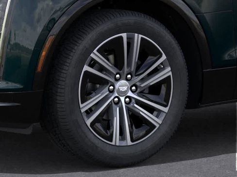 New 2026 Cadillac Lyriq Premium Luxury image 9