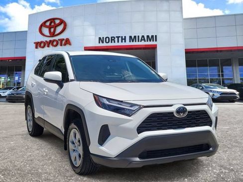 Used 2024 Toyota RAV4 LE AWD/4WD image 1