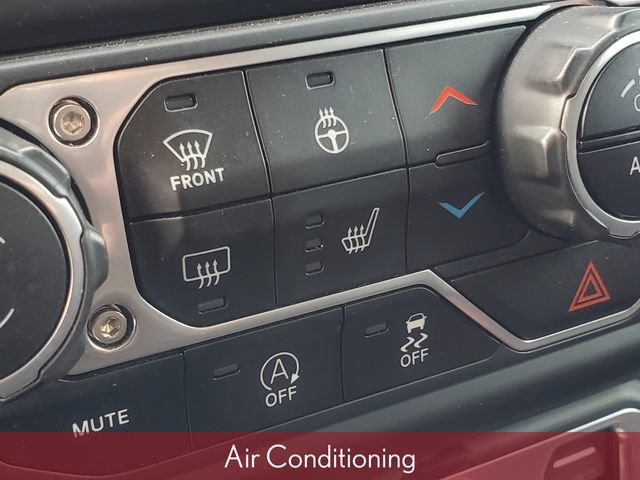 Used 2020 Jeep Wrangler Unlimited Rubicon w/ Quick Order Package 28Y Recon AWD/4WD image 24