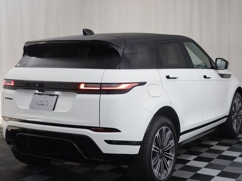 New 2026 Land Rover Range Rover Evoque Dynamic SE image 19