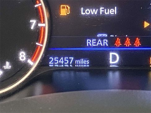 Used 2025 Nissan Altima 2.5 SV image 25