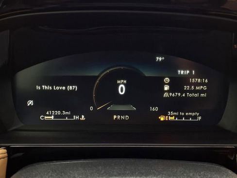 Certified 2021 Lincoln Corsair Reserve w/ Sport Package AWD/4WD image 11