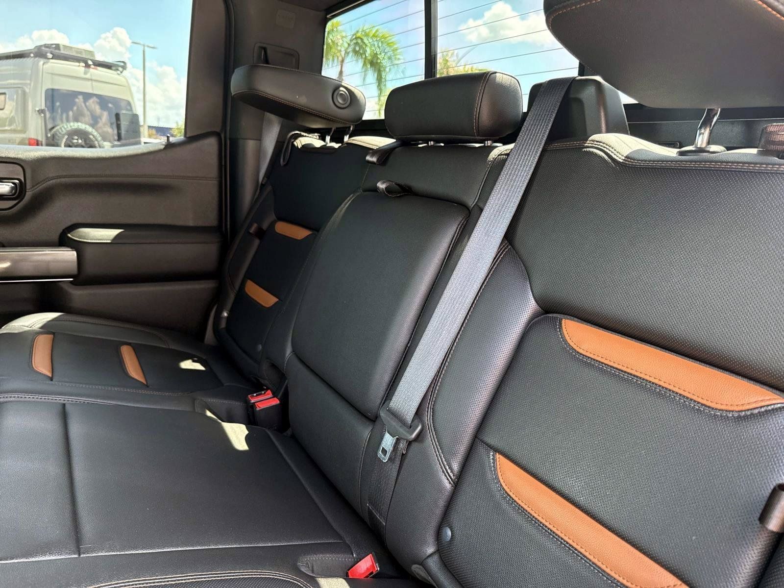 Used 2019 GMC Sierra 1500 AT4 w/ AT4 Premium Package AWD/4WD image 13