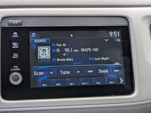 Used 2022 Honda HR-V EX image 18