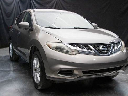 Used 2012 Nissan Murano S image 3