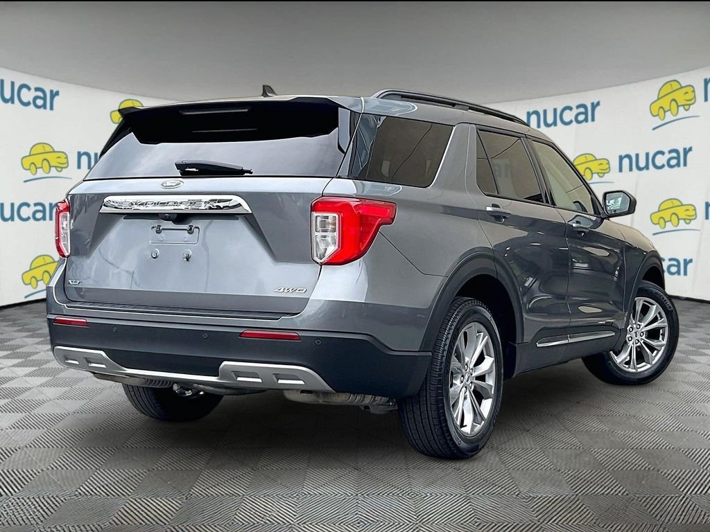 Used 2023 Ford Explorer XLT w/ Equipment Group 202A AWD/4WD image 6