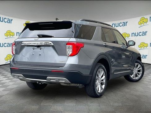 Used 2023 Ford Explorer XLT w/ Equipment Group 202A AWD/4WD image 6