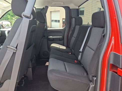 Used 2011 GMC Sierra 1500 SLE w/ Power Tech Package AWD/4WD image 10